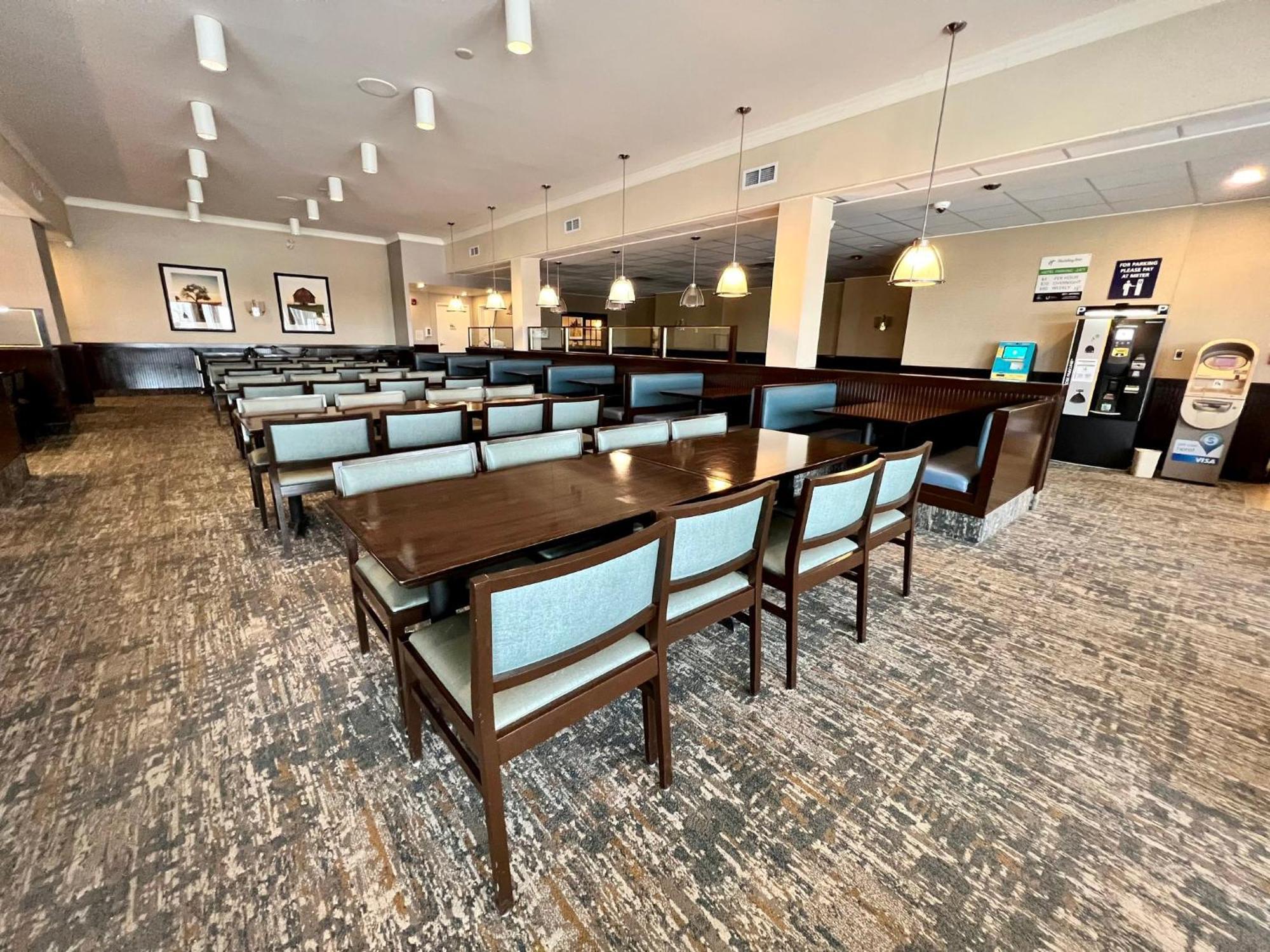 Holiday Inn Toronto Airport East By Ihg Exterior foto
