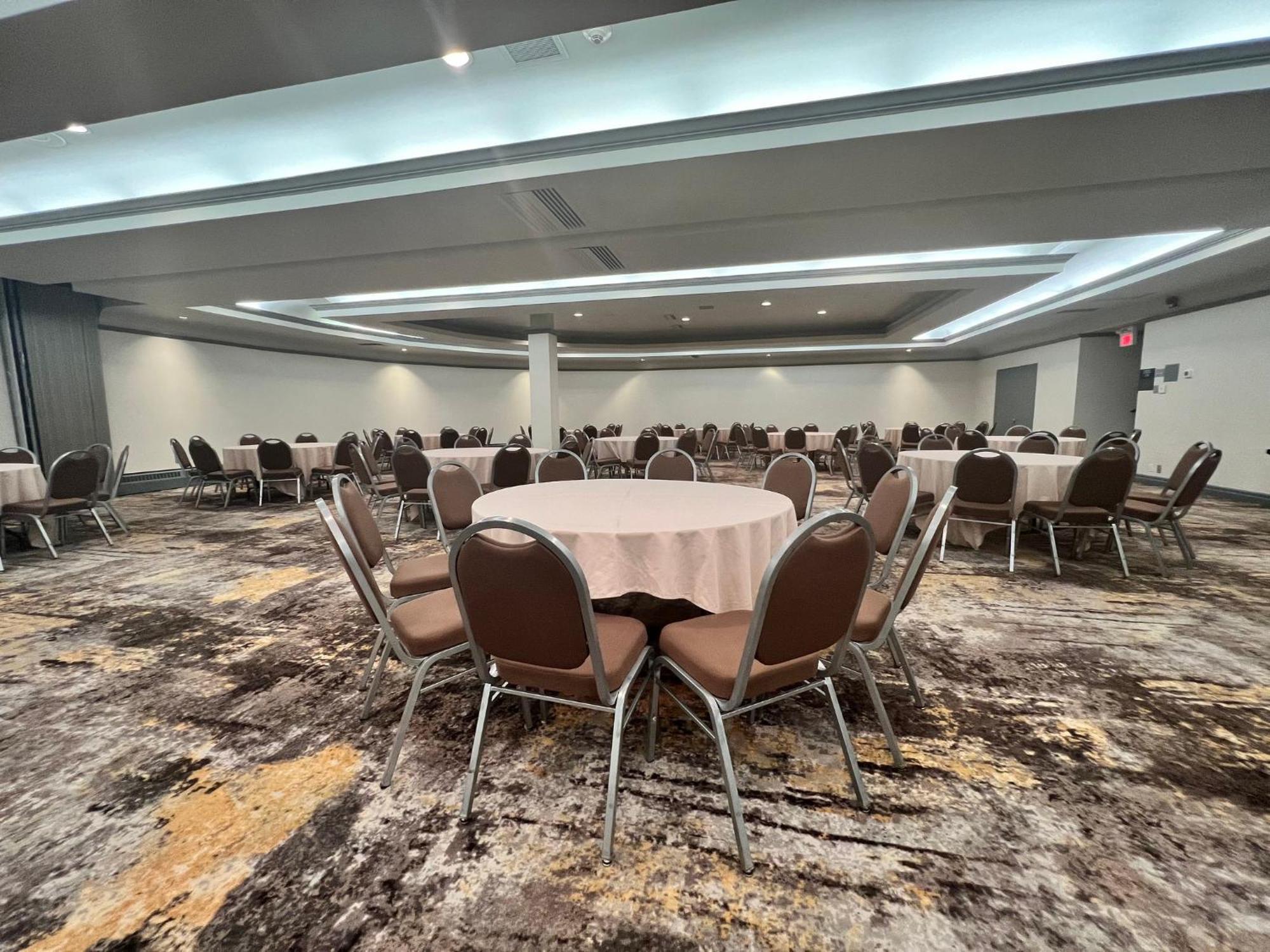 Holiday Inn Toronto Airport East By Ihg Exterior foto
